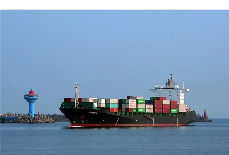 LINDAVIA Container Ship IMO 9122435 photo 6