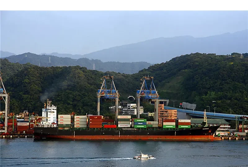 MAGNAVIA Container Ship IMO 9122447