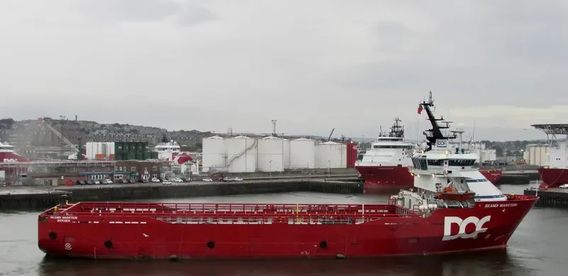 ARCTIC Offshore Vessel IMO 9122978 photo 3