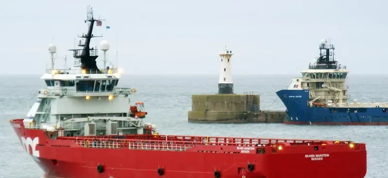 ARCTIC Offshore Vessel IMO 9122978 photo 7
