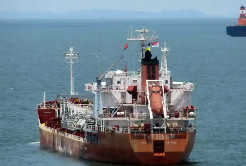 PVT SEA LION Tanker IMO 9123362 photo 4