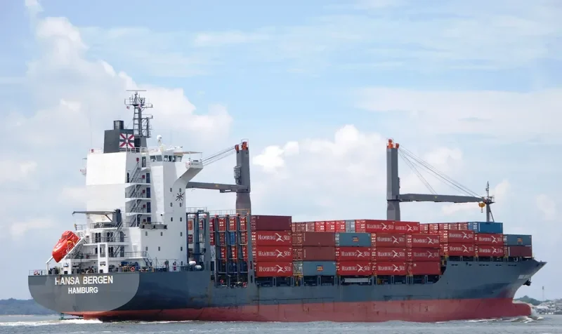 HANSA BERGEN Container Ship IMO 9128477 photo 9