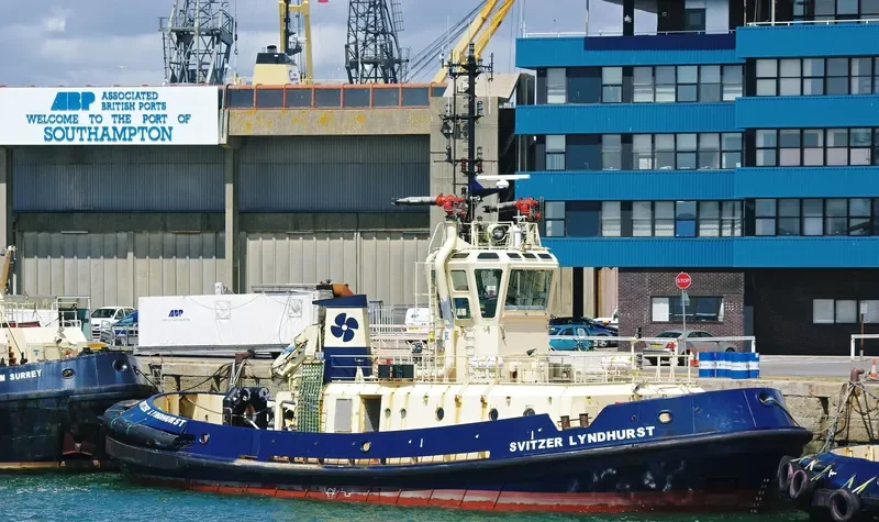 SVITZER LYNDHURST General Cargo IMO 9129495
