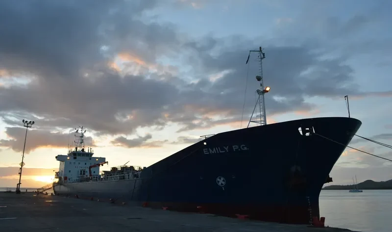 GRACA Tanker IMO 9130470 photo 2