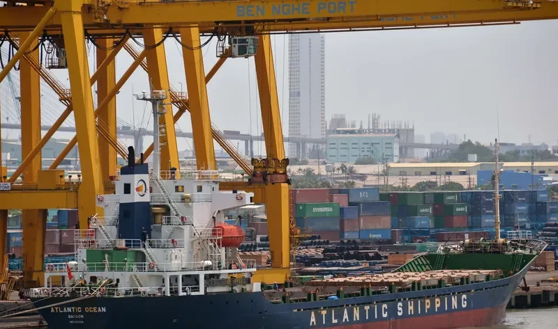 ATLANTIC OCEAN Container Ship IMO 9131008 photo 2