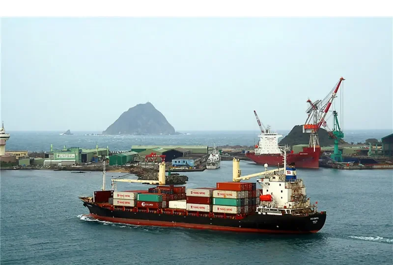 OSG ADMIRAL Container Ship IMO 9131022 photo 2