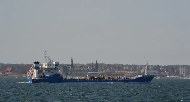 ANGON Tanker IMO 9131199 photo 4