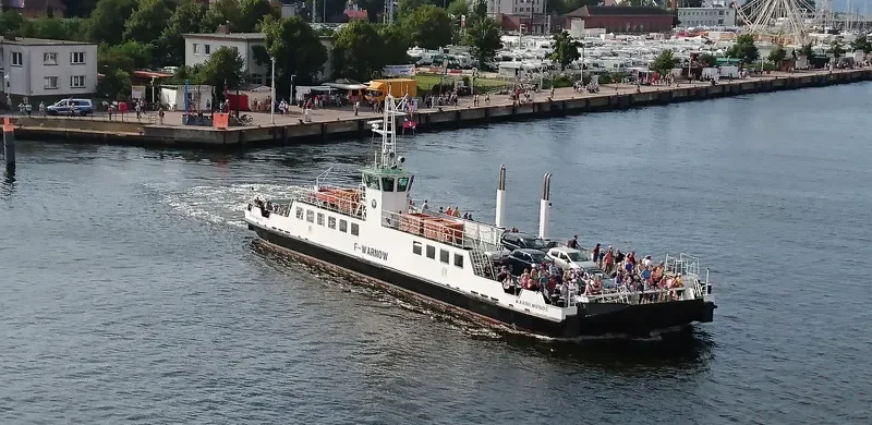 WARNOW Ro-Ro IMO 9132533 photo 2