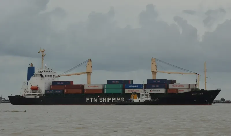 WEST SCENT Container Ship IMO 9132703