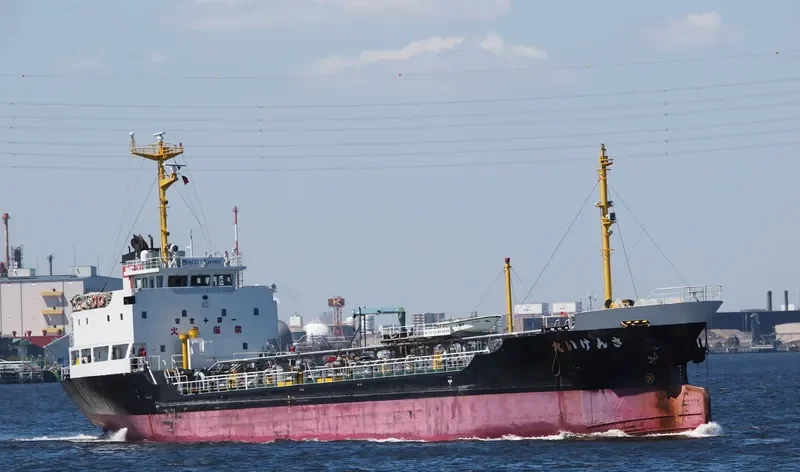 PETRO MARINE 2200 Tanker IMO 9132911 photo 4