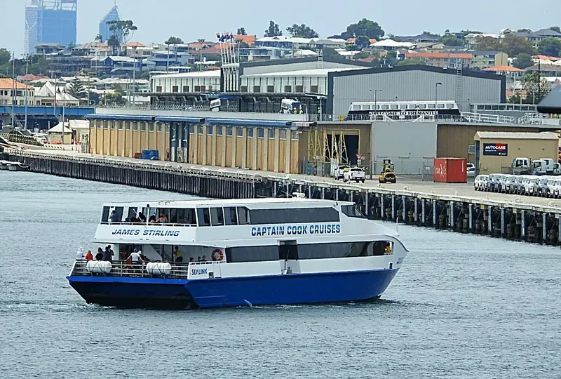 JAMES STIRLING Passenger Ship IMO 9137088 photo 8