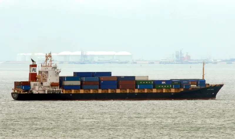 KOTA HASIL Container Ship IMO 9137129 photo 5