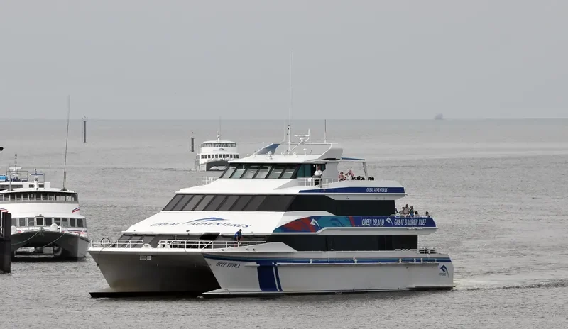 REEF PRINCE Passenger Ship IMO 9137404