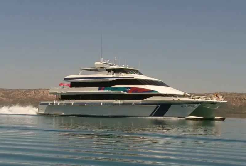 REEF PRINCE Passenger Ship IMO 9137404 photo 4