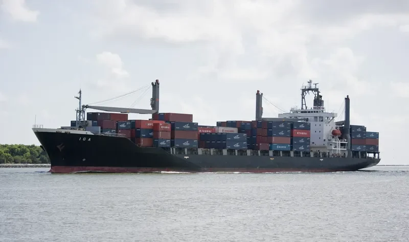 SSL VISAKHAPATNAM Container Ship IMO 9137521 photo 5