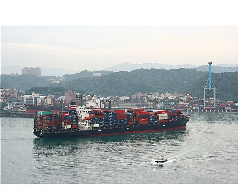 SSL MUMBAI Container Ship IMO 9137545 photo 4