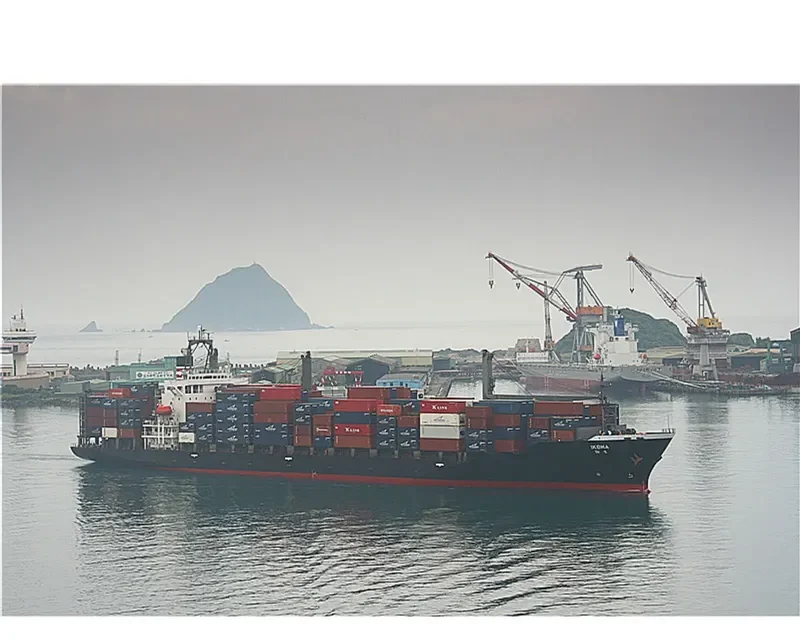 SSL MUMBAI Container Ship IMO 9137545 photo 5