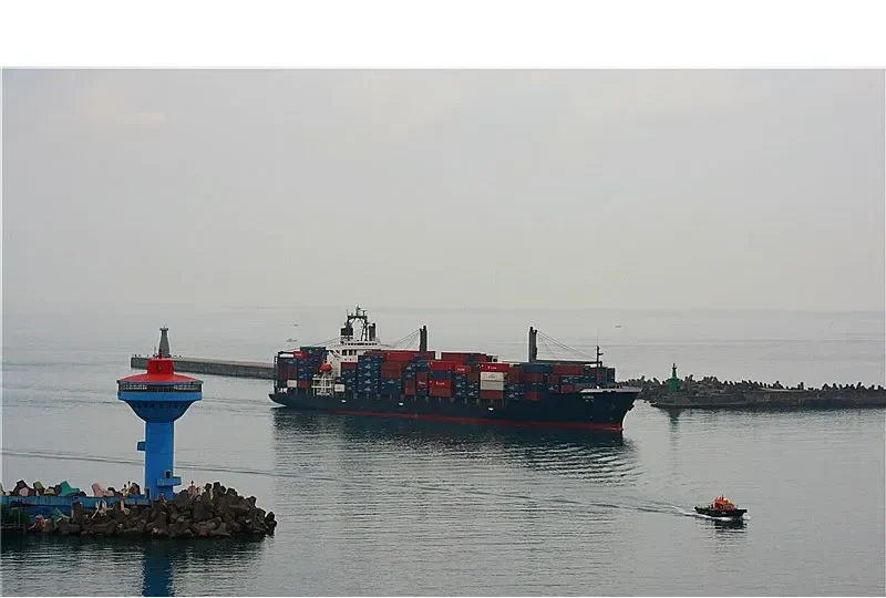 SSL MUMBAI Container Ship IMO 9137545 photo 10