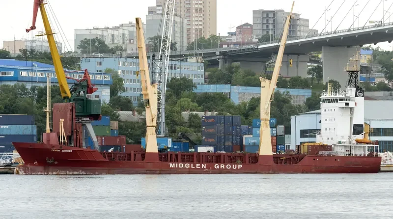 SEMEN DEZHNEV General Cargo IMO 9137727 photo 5
