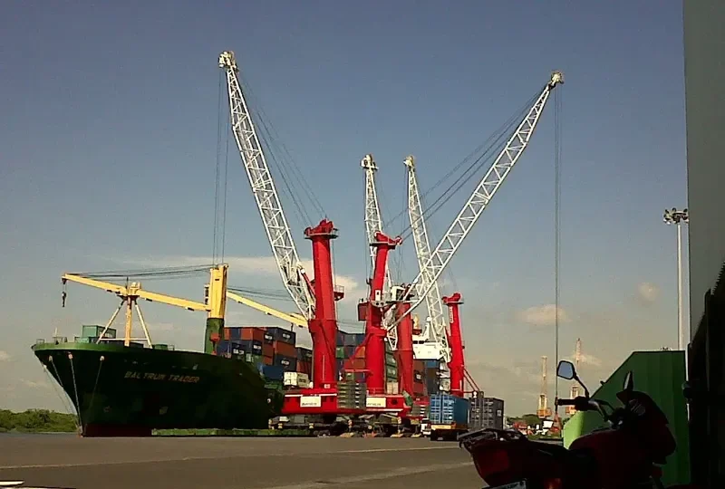 LOA PEACE Container Ship IMO 9138317 photo 8