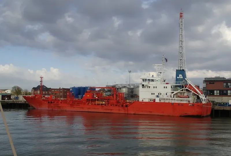GUNECE Tanker IMO 9140841 photo 9