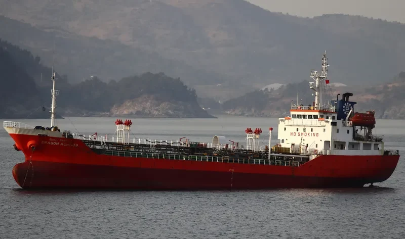 WIND RIDER 8 Tanker IMO 9140877 photo 6