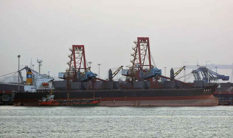 XIN LU BAO SHI Bulk Carrier IMO 9142007