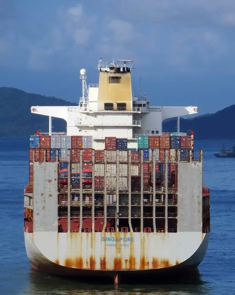 SINGAPORE Container Ship IMO 9143063 photo 3