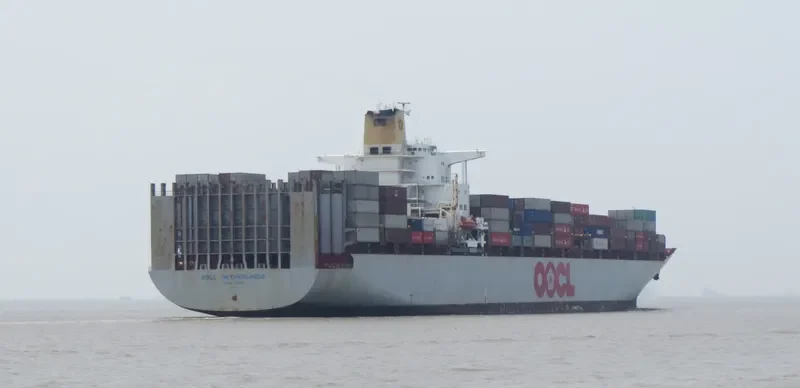 OOCL NETHERLANDS Container Ship IMO 9143075 photo 3