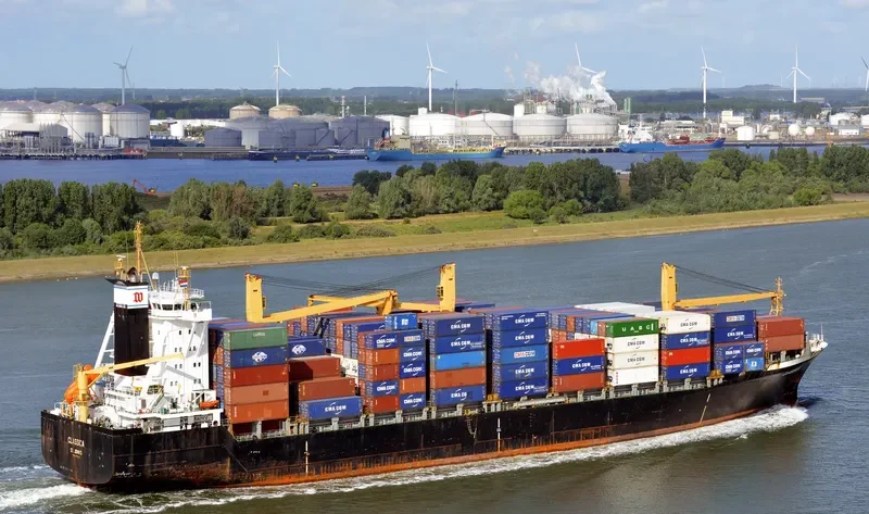 CLASSICA Container Ship IMO 9143245 photo 5