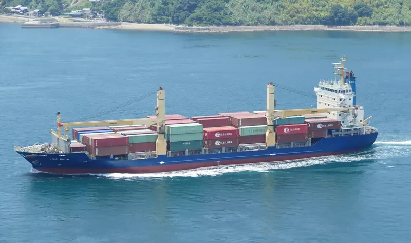 LILA BHUM Container Ship IMO 9143465 photo 2