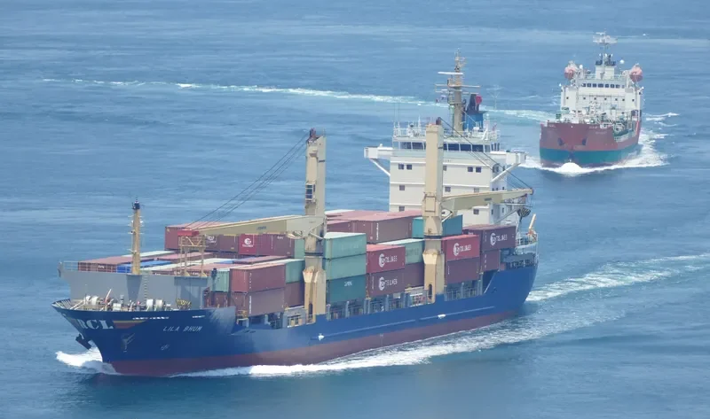 LILA BHUM Container Ship IMO 9143465 photo 3