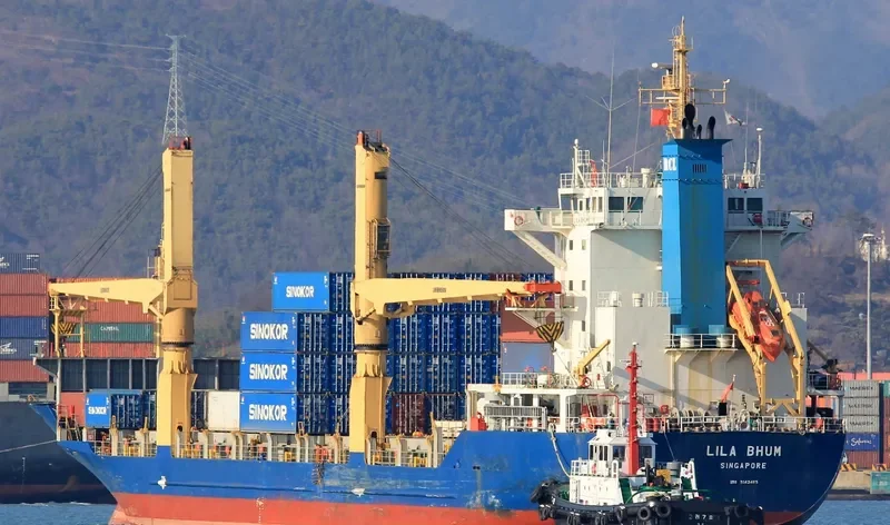 LILA BHUM Container Ship IMO 9143465 photo 6