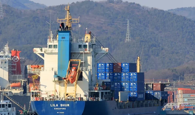 LILA BHUM Container Ship IMO 9143465 photo 7