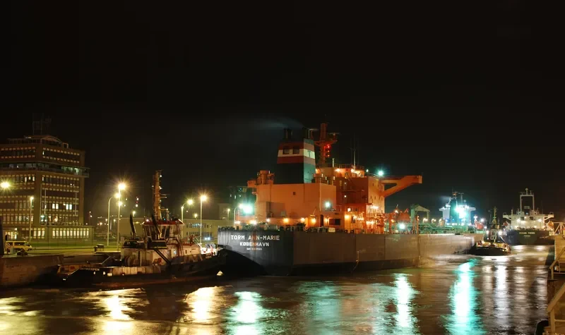 MULTI ECHO Tanker IMO 9143520 photo 4