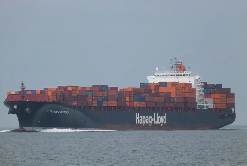 LONDON EXPRESS Container Ship IMO 9143568 photo 2