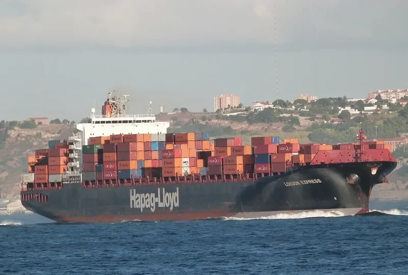 LONDON EXPRESS Container Ship IMO 9143568 photo 5