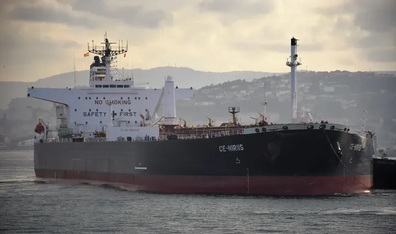 CE NIRIIS Tanker IMO 9144794 photo 3