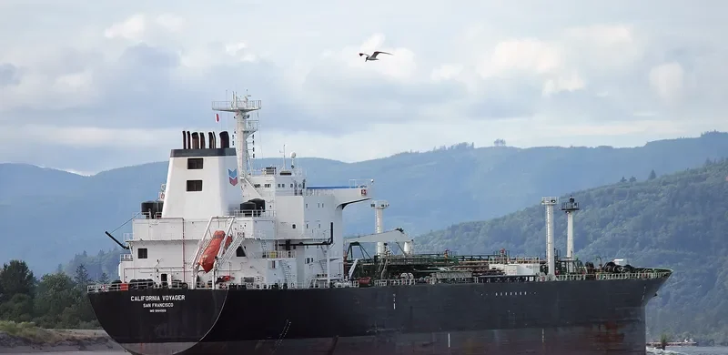 BRENTON REEF Tanker IMO 9144926 photo 8