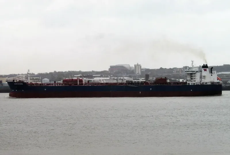 NAVION BRITANNIA Tanker IMO 9145188 photo 4