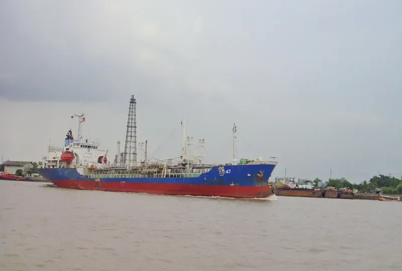 THAILAEMTHONG 10 Tanker IMO 9146560 photo 3