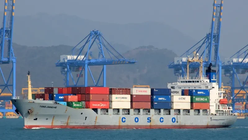 YANG JIANG HE Container Ship IMO 9146704 photo 7