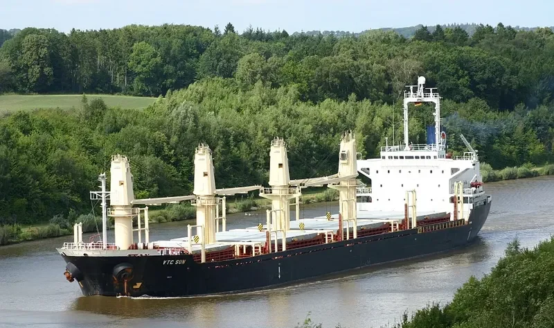VTC SUN Bulk Carrier IMO 9146895 photo 9