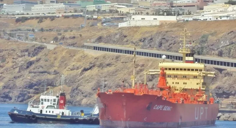 DAWN DWARKA Tanker IMO 9147265 photo 8