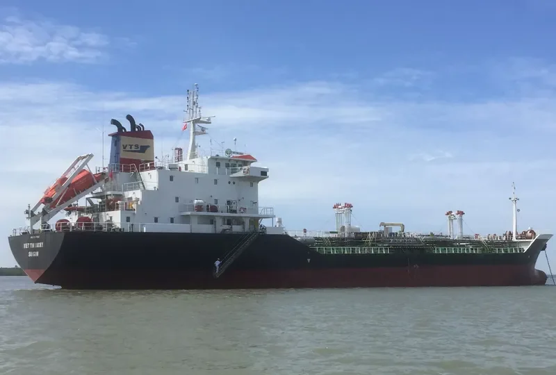 VIET TIN LUCKY Tanker IMO 9147916 photo 6