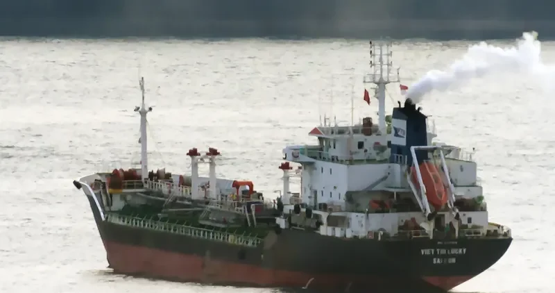 VIET TIN LUCKY Tanker IMO 9147916 photo 9