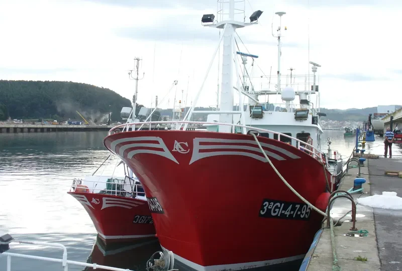 HERMANOS BUSTO General Cargo IMO 9148788 photo 4
