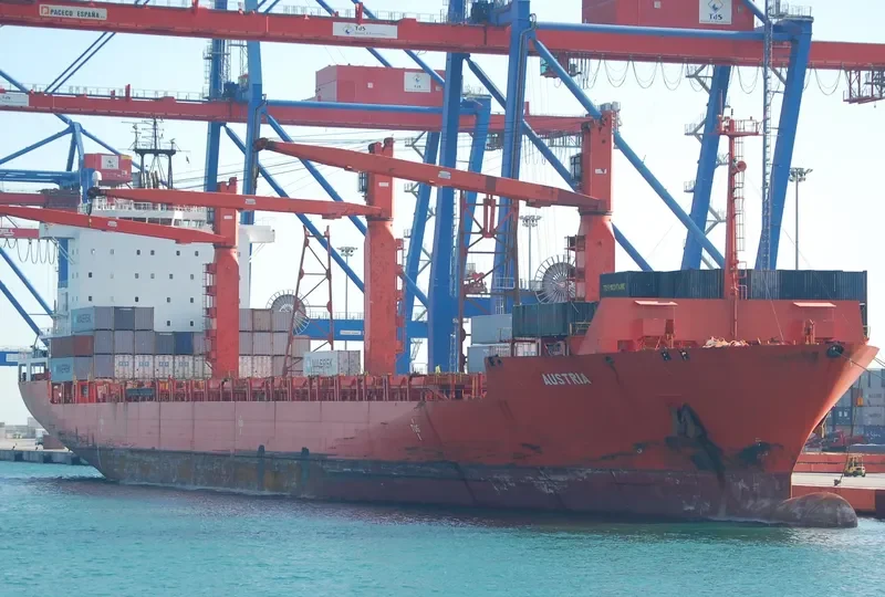 RT AEGIR Container Ship IMO 9149316 photo 9