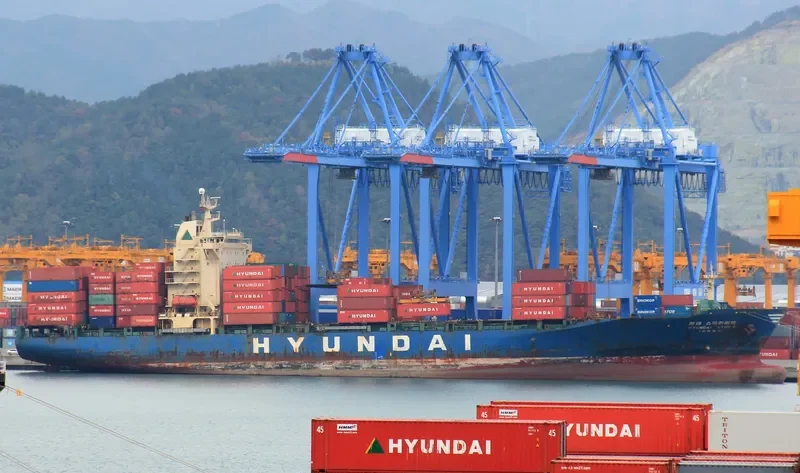 STRIDE Container Ship IMO 9149835 photo 6