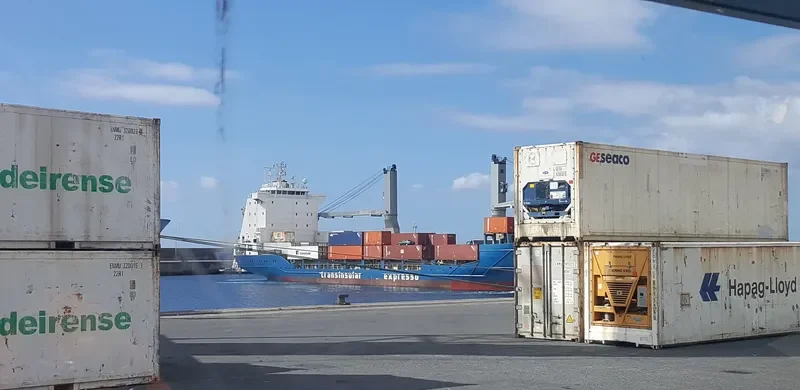 INSULAR Container Ship IMO 9150420 photo 3